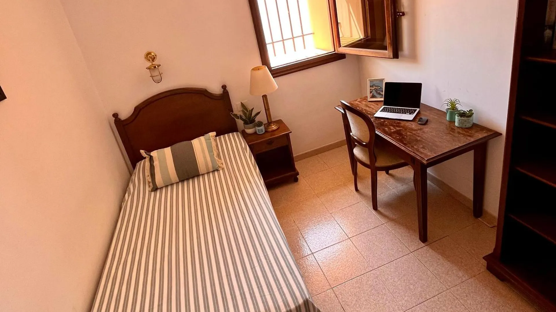 Отель Zen Den Coliving - For Digital Nomads Only Арона Испания