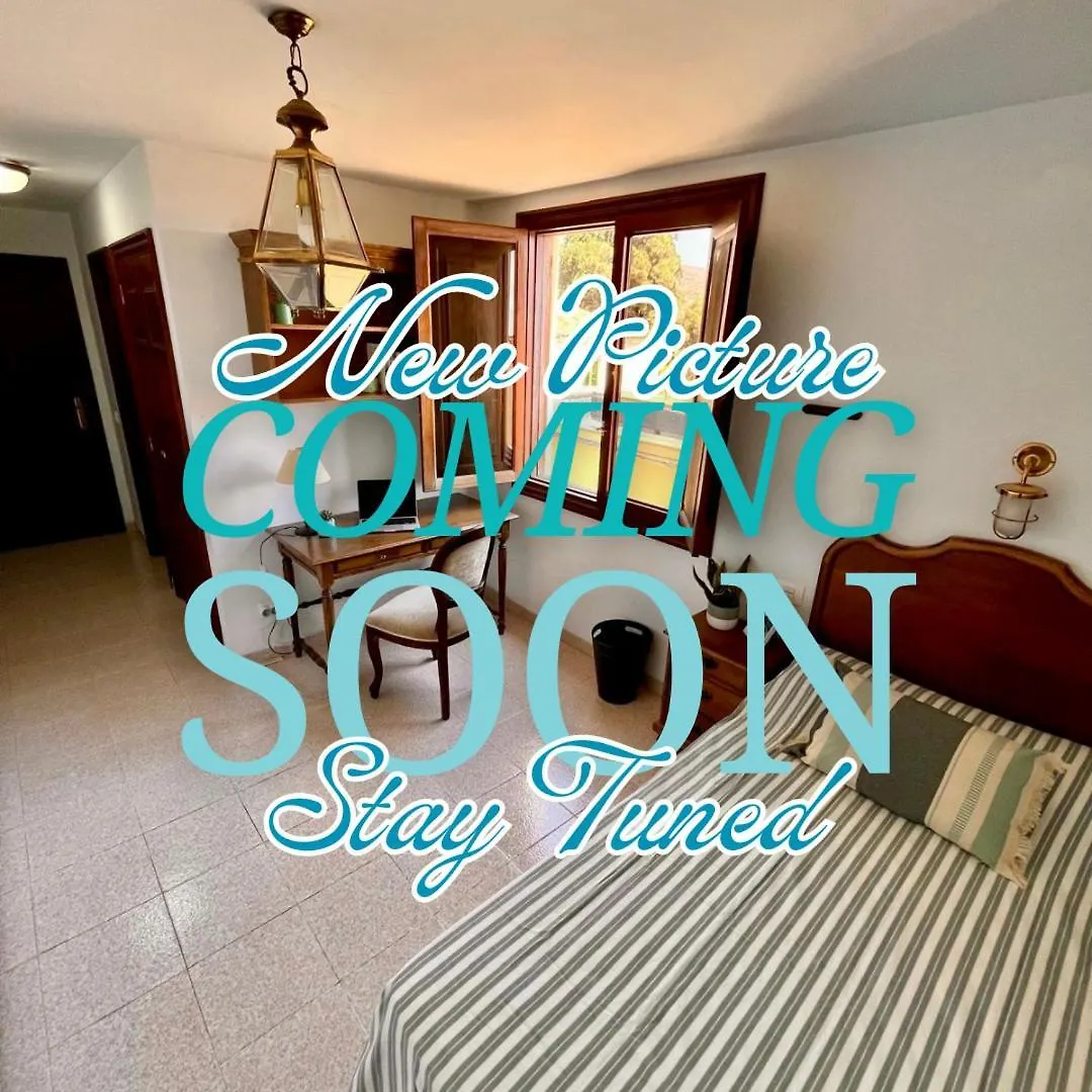 Hotel Zen Den Coliving - For Digital Nomads Only Arona  0*, Arona (Tenerife) Spagna